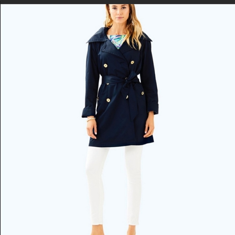 NWOT Lilly Pulitzer Qynn Trench Coat ( Medium )